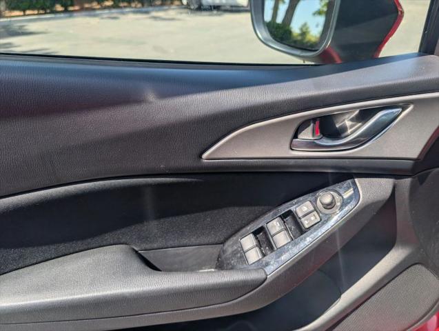 2018 Mazda Mazda3 Sport