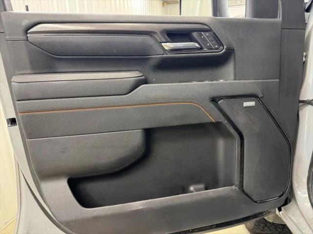 2025 GMC Sierra 2500HD 4WD Crew Cab Standard Bed AT4