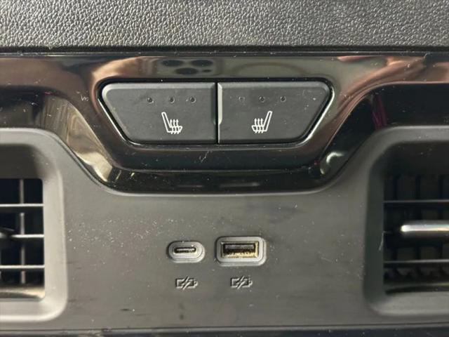 2025 GMC Sierra 2500HD 4WD Crew Cab Standard Bed AT4