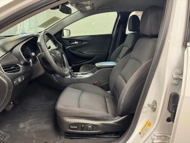 2021 Chevrolet Malibu FWD LT