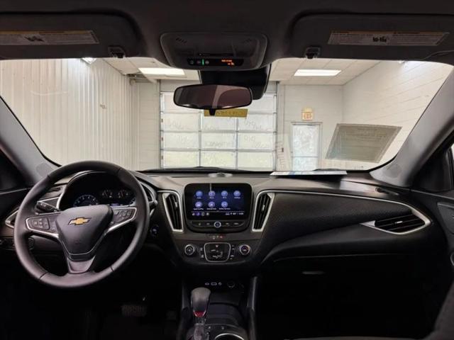 2024 Chevrolet Malibu FWD RS