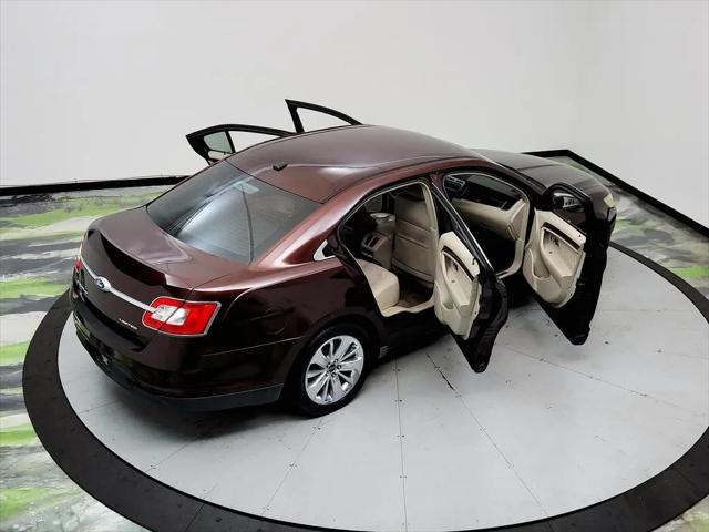 2010 Ford Taurus Limited