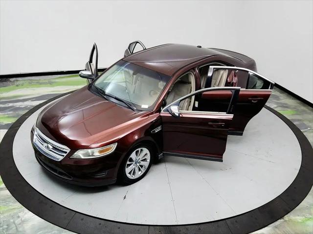 2010 Ford Taurus Limited