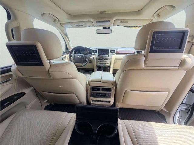 2013 Lexus LX 570 570