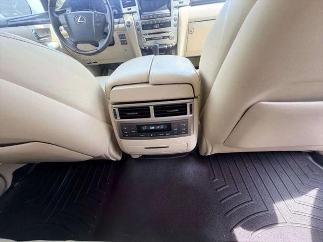 2013 Lexus LX 570 570