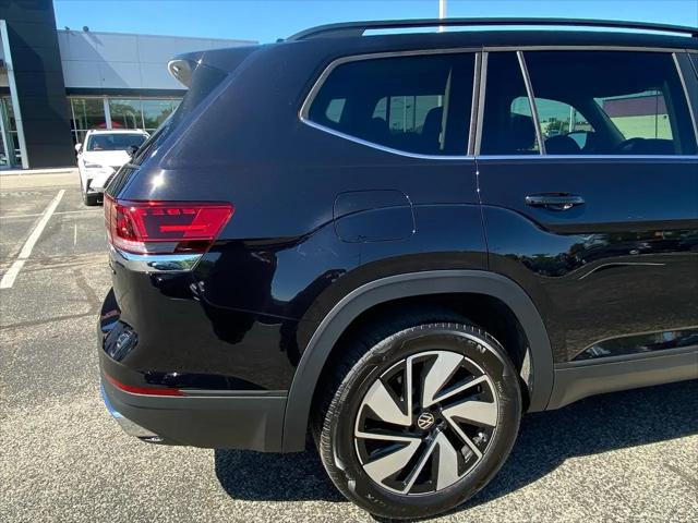 2026 Volkswagen Atlas SE with Technology