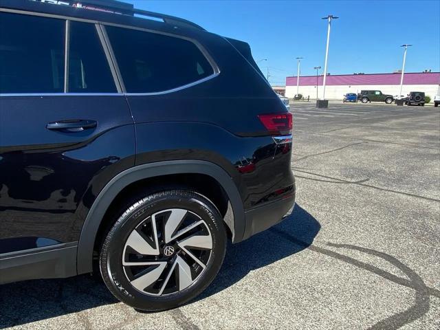 2026 Volkswagen Atlas SE with Technology