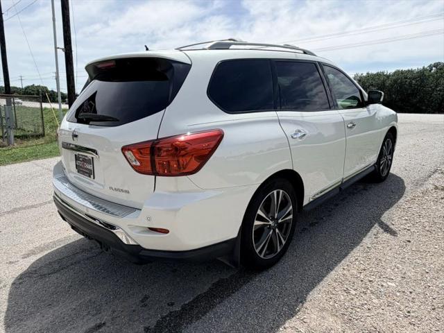 2017 Nissan Pathfinder Platinum