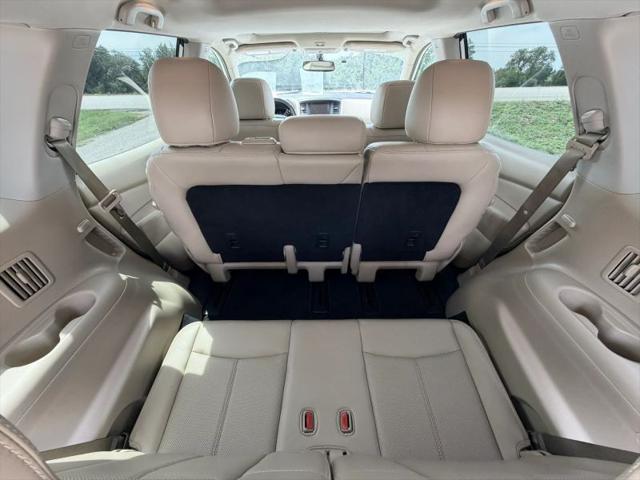 2017 Nissan Pathfinder Platinum