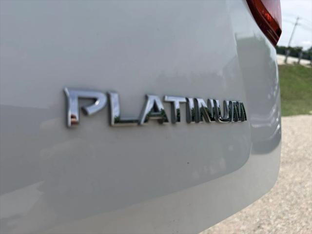 2017 Nissan Pathfinder Platinum