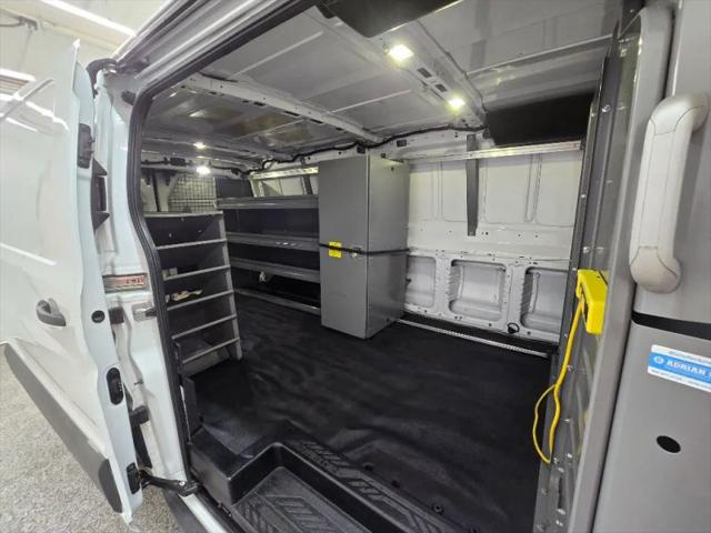 2017 Ford Transit w/60/40 Side Door w/LWB