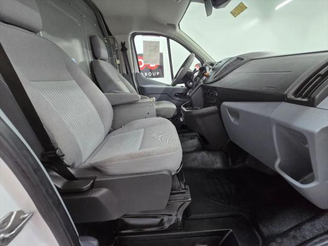 2017 Ford Transit w/60/40 Side Door w/LWB