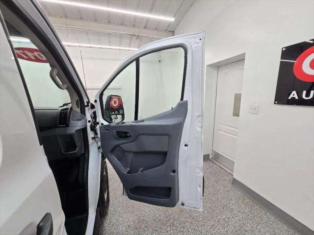 2017 Ford Transit w/60/40 Side Door w/LWB