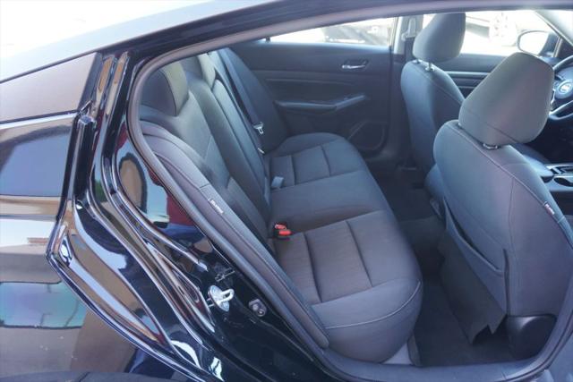 2022 Nissan Altima SV FWD