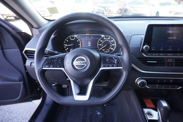 2022 Nissan Altima SV FWD