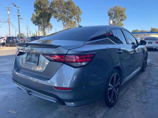 2022 Nissan Sentra SR Xtronic CVT