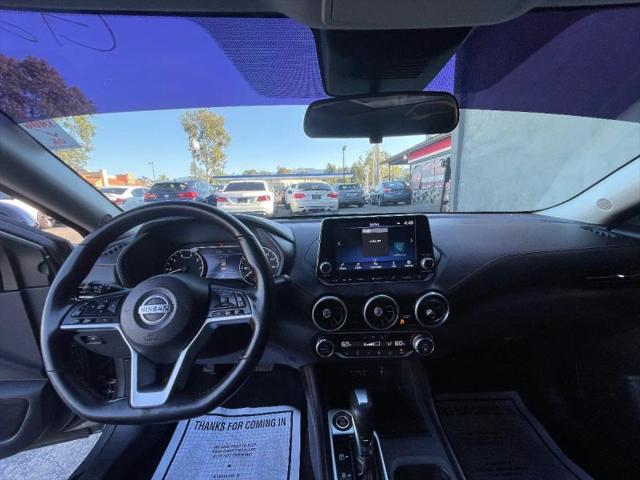 2022 Nissan Sentra SR Xtronic CVT