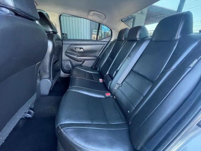 2022 Nissan Sentra SR Xtronic CVT