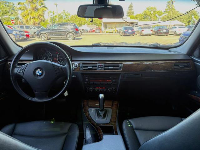 2006 BMW 325i 325i
