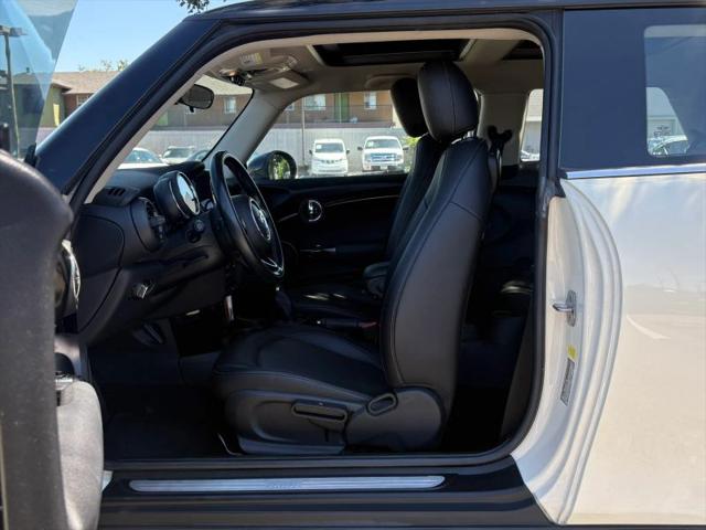 2019 MINI Hardtop Cooper