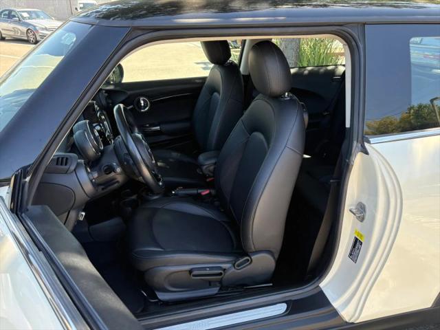 2019 MINI Hardtop Cooper
