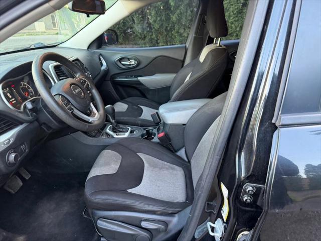 2014 Jeep Cherokee Sport