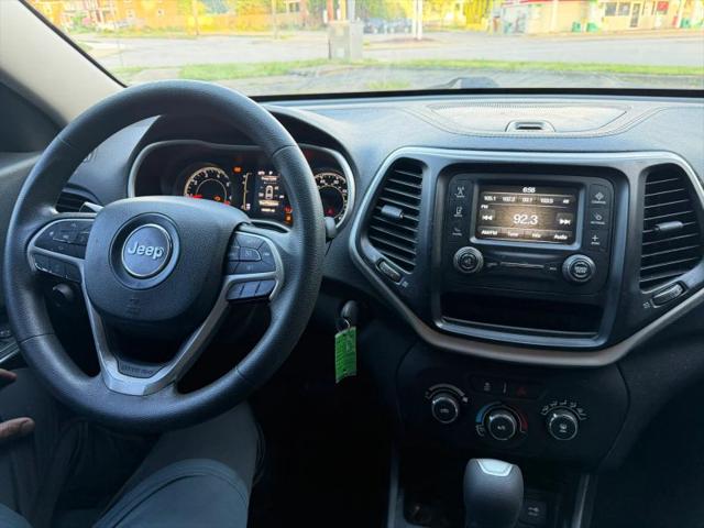 2014 Jeep Cherokee Sport