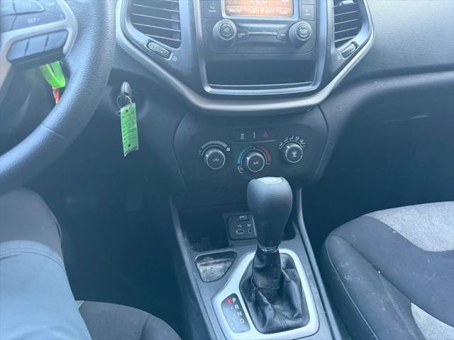 2014 Jeep Cherokee Sport
