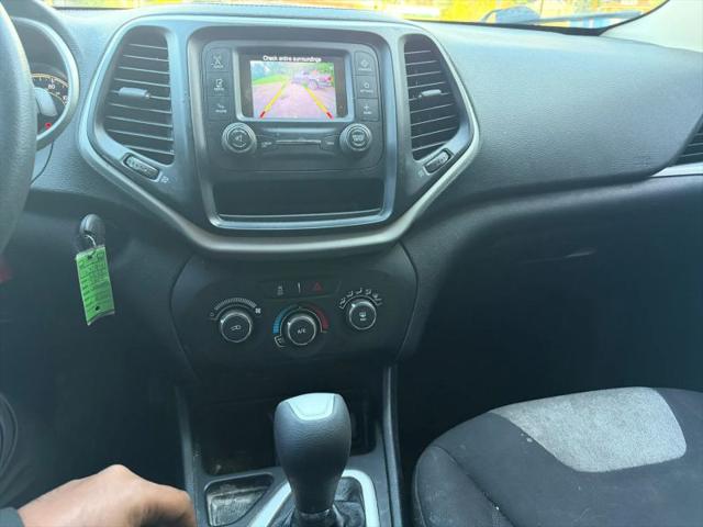 2014 Jeep Cherokee Sport