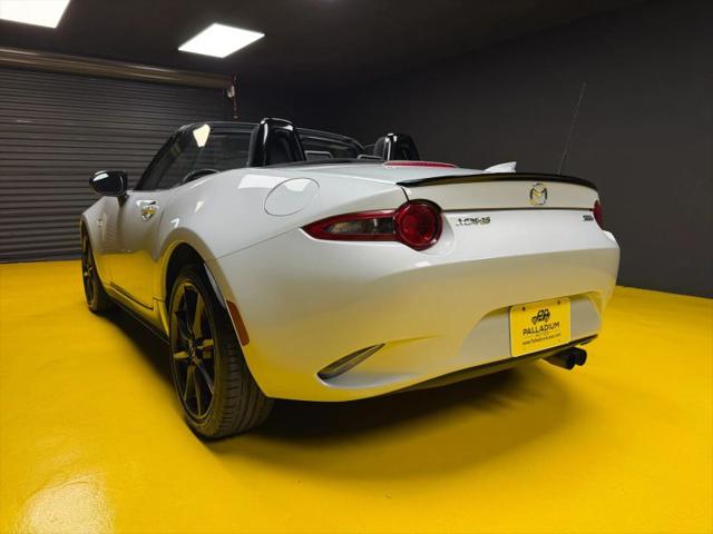 2016 Mazda MX-5 Club