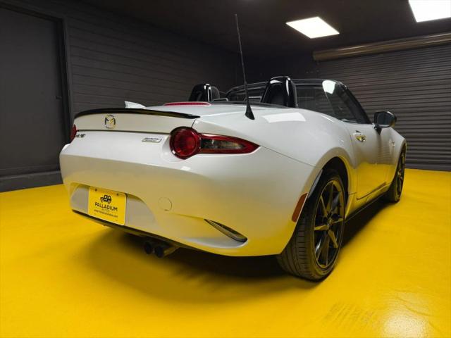 2016 Mazda MX-5 Club