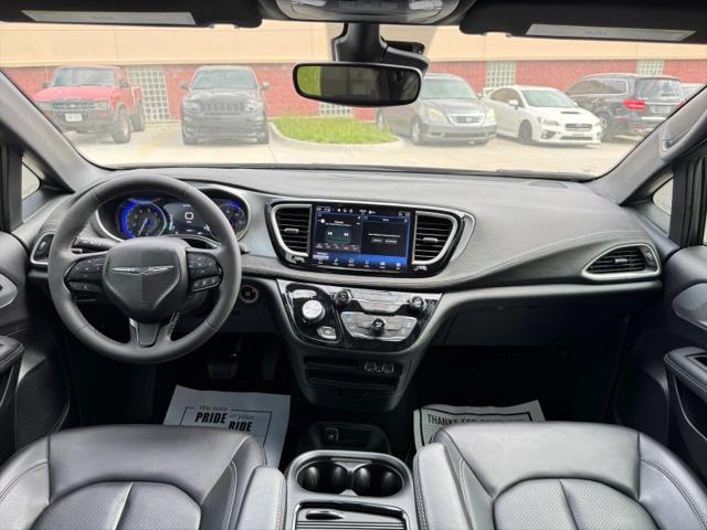 2023 Chrysler Pacifica Touring L AWD