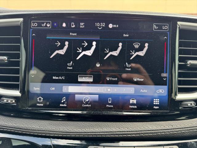 2023 Chrysler Pacifica Touring L AWD