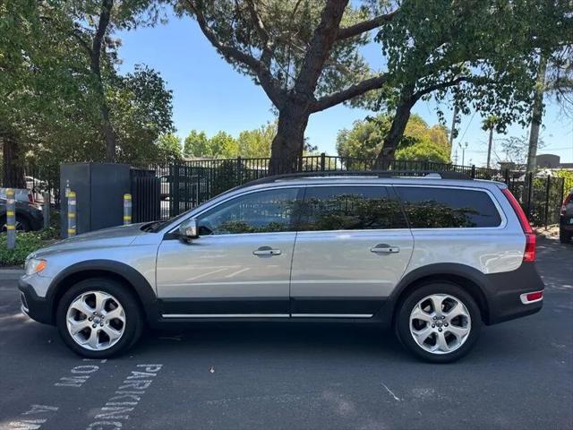 2010 Volvo XC70 T6