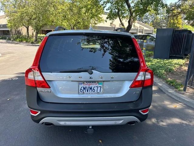 2010 Volvo XC70 T6