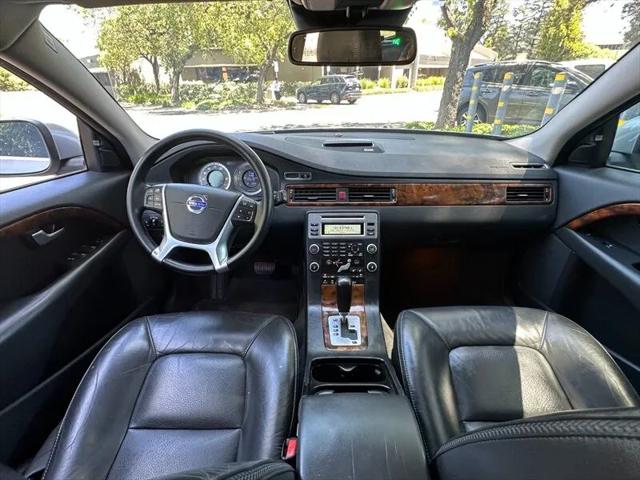 2010 Volvo XC70 T6