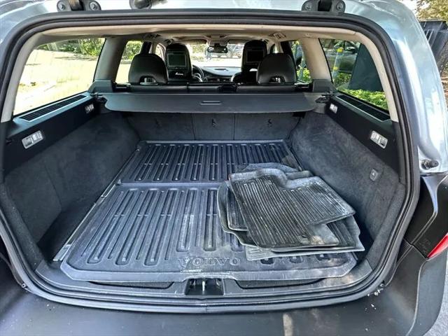 2010 Volvo XC70 T6