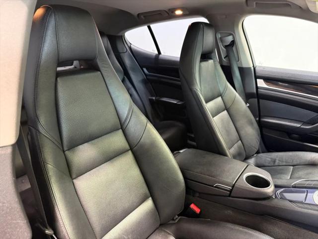 2014 Porsche Panamera Base
