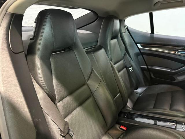 2014 Porsche Panamera Base