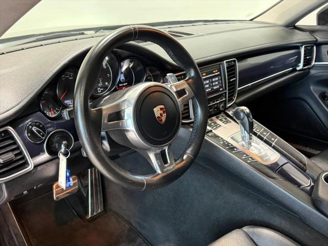 2014 Porsche Panamera Base