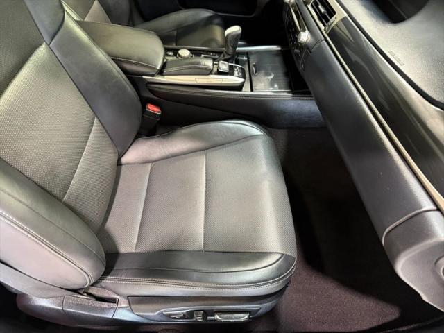 2016 Lexus GS 200t F Sport