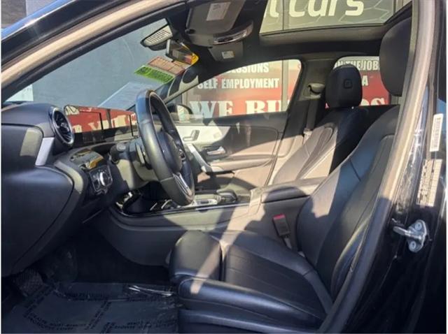2019 Mercedes-Benz A 220 A 220