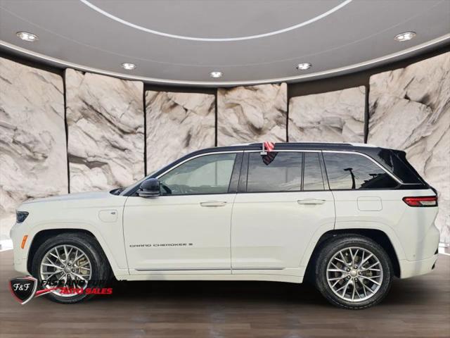 2022 Jeep Grand Cherokee Summit 4x4