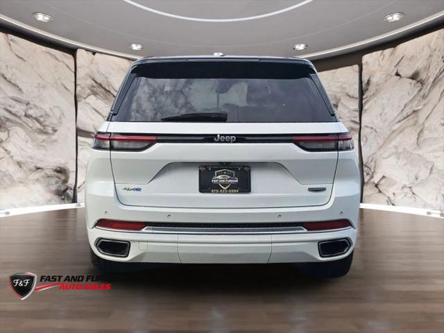 2022 Jeep Grand Cherokee Summit 4x4