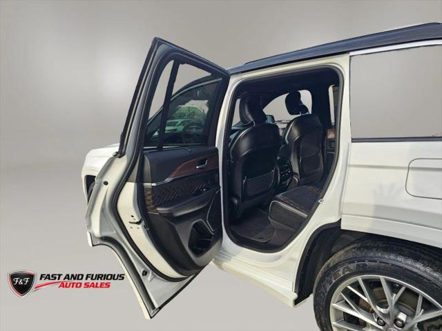 2022 Jeep Grand Cherokee Summit 4x4