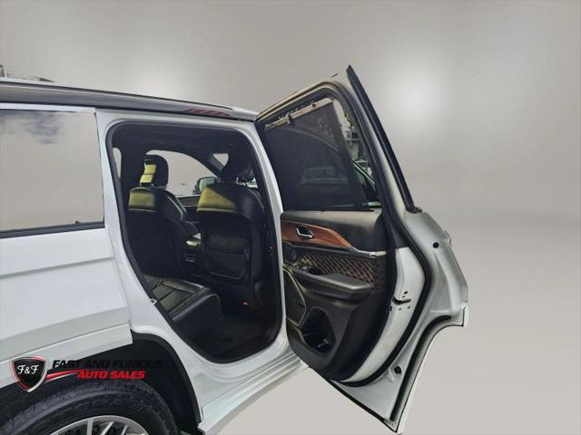 2022 Jeep Grand Cherokee Summit 4x4