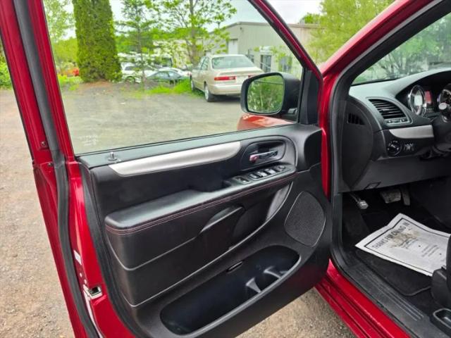 2015 Dodge Grand Caravan R/T