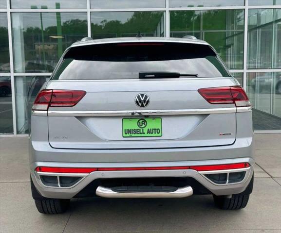 2020 Volkswagen Atlas Cross Sport 3.6L V6 SE w/Technology R-Line