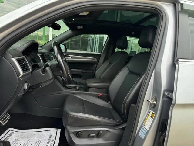 2020 Volkswagen Atlas Cross Sport 3.6L V6 SE w/Technology R-Line