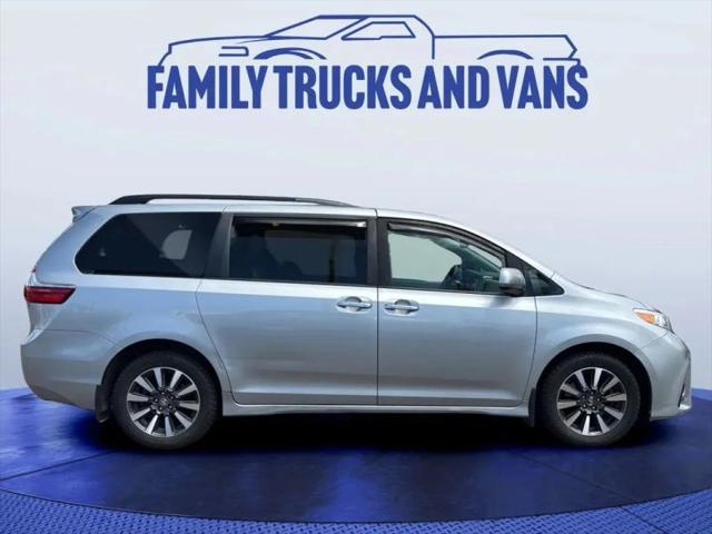 2019 Toyota Sienna XLE 7 Passenger